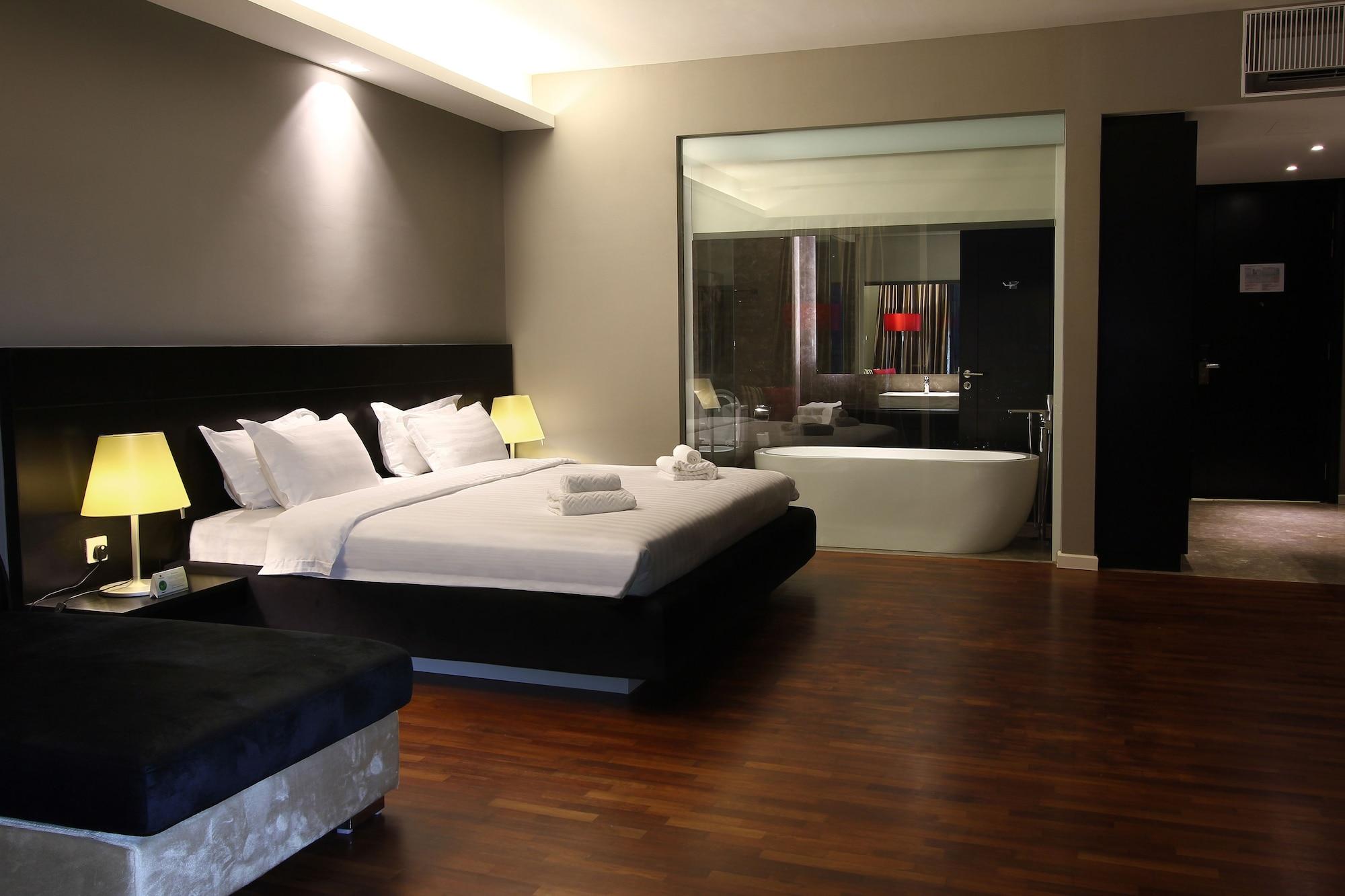 The Shore Hotel & Residences Malacca Exterior foto